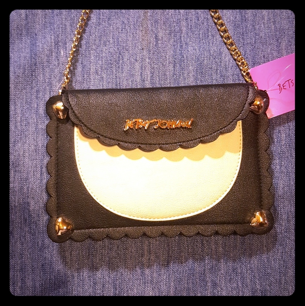 Betsy Johnson crossbody purse